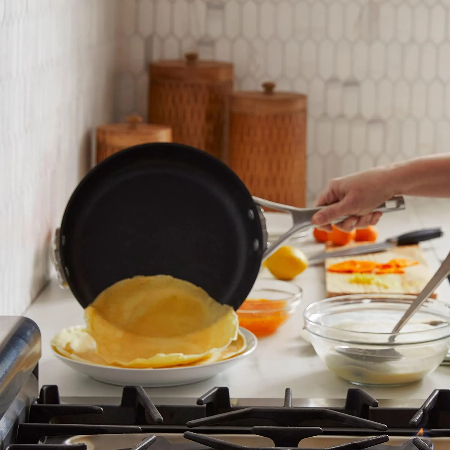 Calphalon Premier Hard-Anodized Nonstick Cookware Set, 11-Piece, Metal Utensil Safe, PFOA-Free