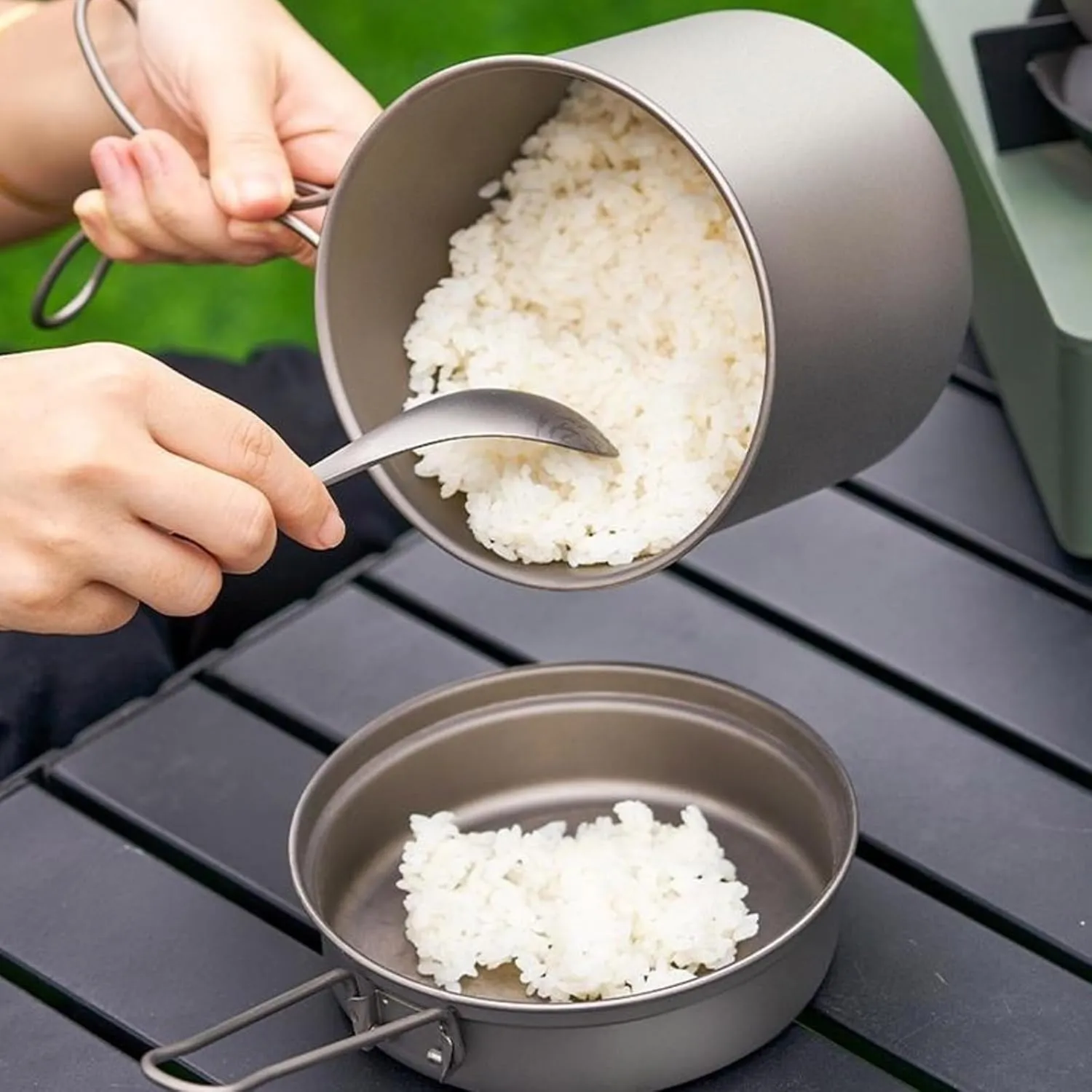 Camping Cook Pots with Folding Handle Outdoor Cooking Pots Frypan Utensils Camping Cookware Tableware Easy to
