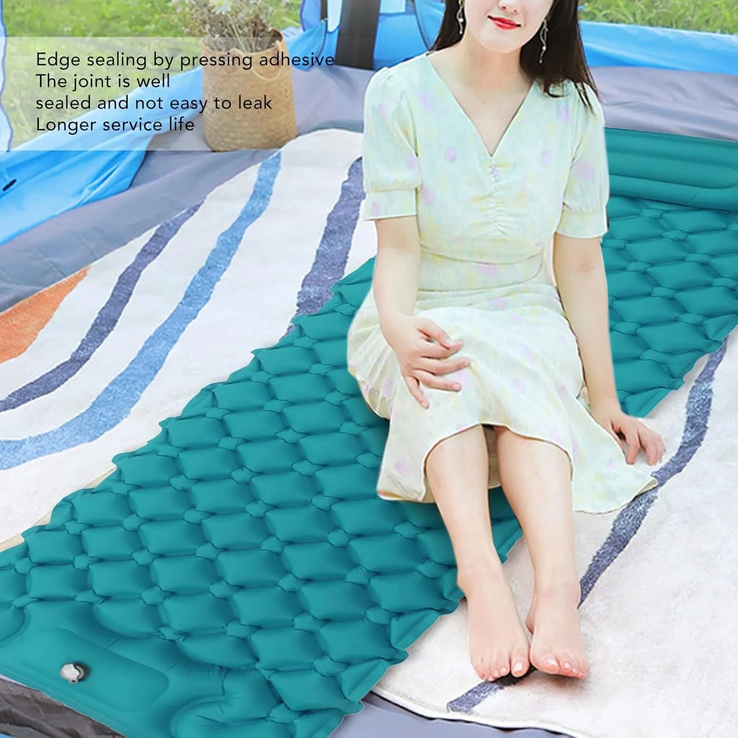Camping Sleeping Pad, Inflatable Sleeping Pad Camping Cot Ultralight Inflatable Sleeping Mat with Built in Pump Backpacking Camping Air Mattress for Outdoor(Peacock Blue)