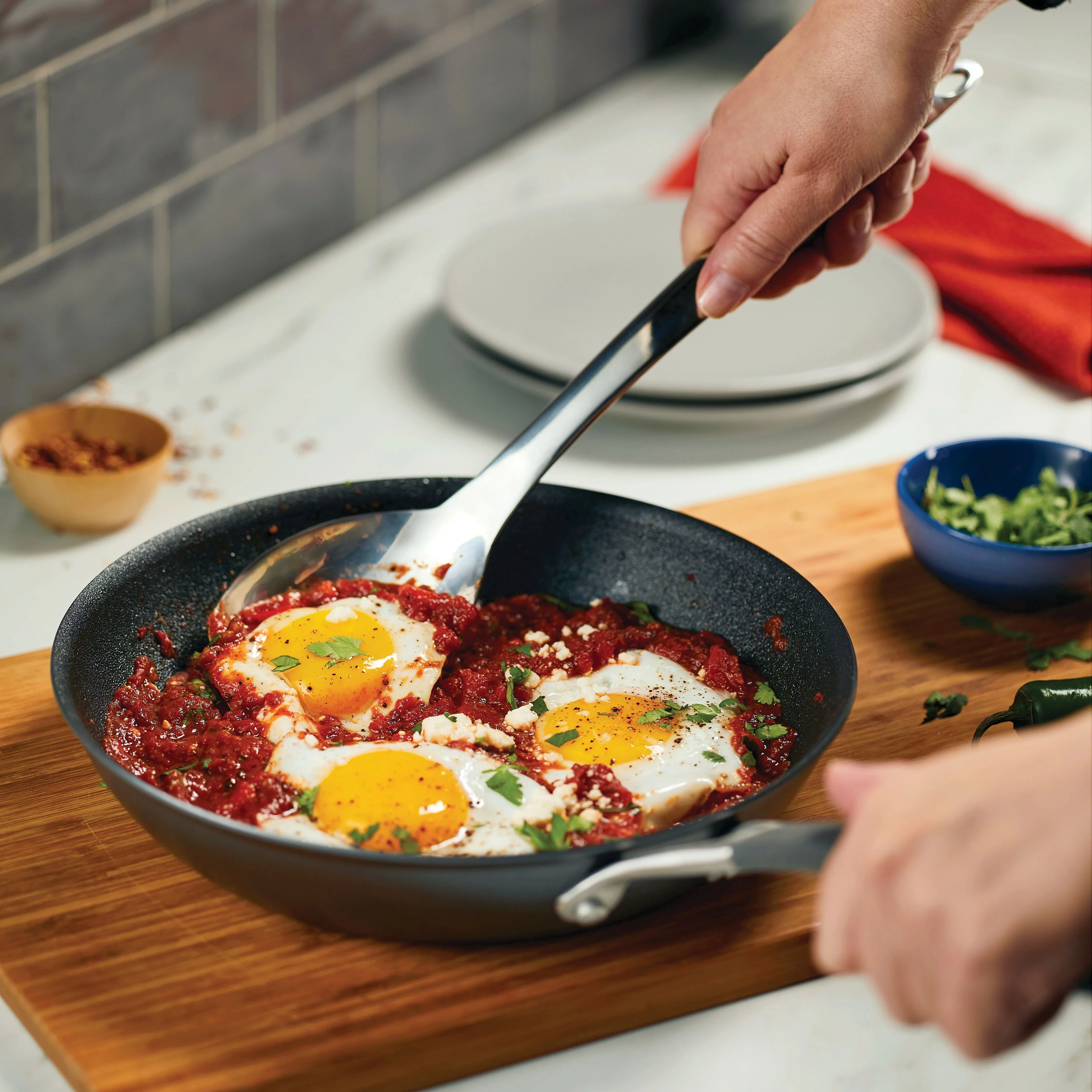 Circulon ScratchDefense Nonstick Induction Frypan 25.4cm