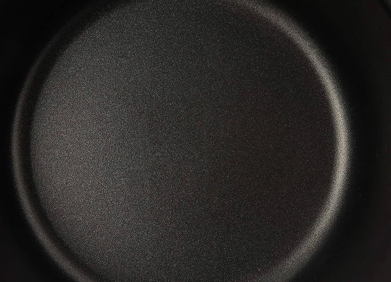 CUISINART CHEF'S CLASSIC™ NONSTICK HARD ANODIZED 1.5 QUART SAUCEPAN WITH COVER- CU-619-16