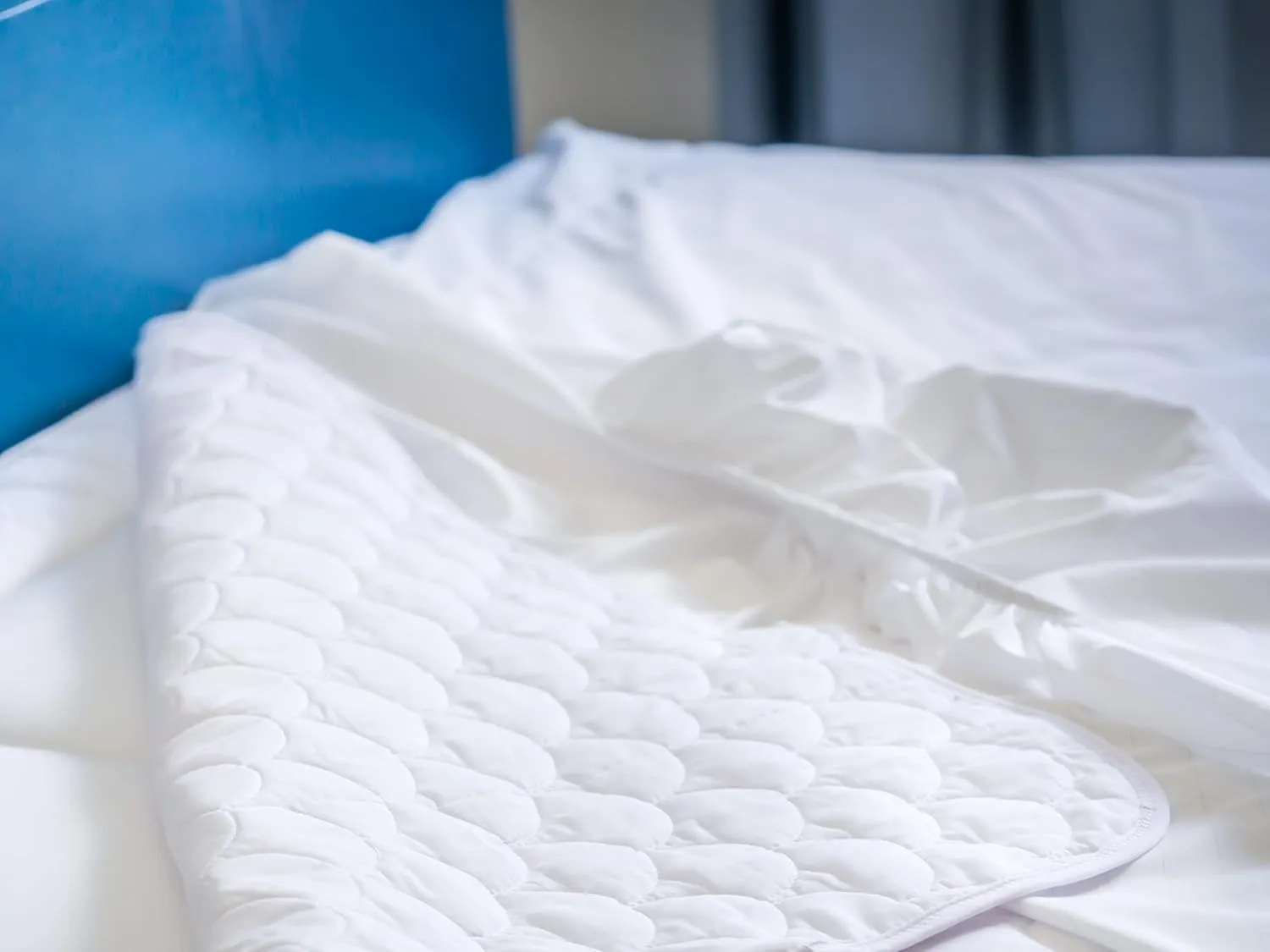 Gilbin, Quilted Cot Size Mattress Pad, 30 x 75