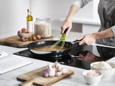 Joseph Joseph Twist Whisk Grey/Green - Silicone-coated steel wires