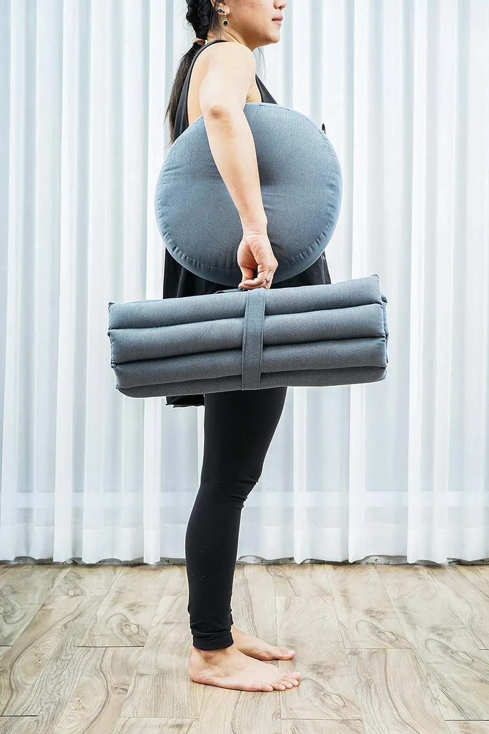 Leewadee Meditation Cushion Set – 1 Small Zafu Yoga Pillow and 1 Small Roll-Up Zabuton Mat Filled with Kapok