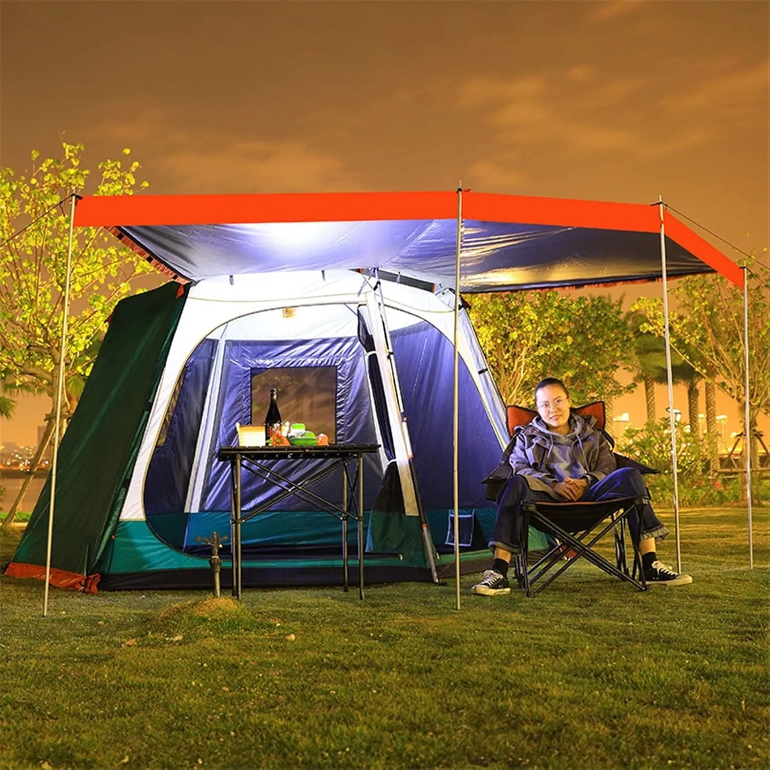 Pop Up Family Camping Tent,3-4 Person Beach Tent Sun Shelter for Family with Sun Protection,Large Windows Vestibule Windproof Beach Instant Tent for Kids, Backyard,Indoor and Outdoor (Orange Small)