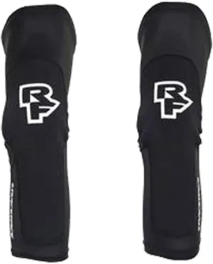 Race Face Charge Knee Pad Stealth, L