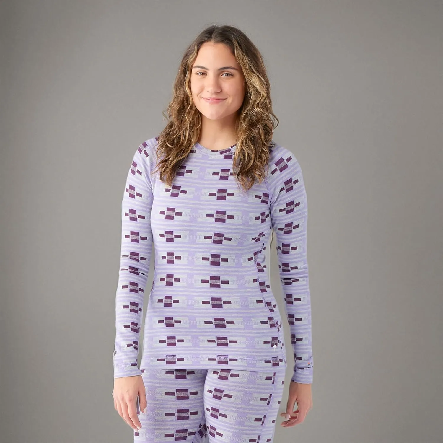 Smartwool Women's Classic Thermal Merino Base Layer Crew, Breathable Merino Wool Long Sleeve Thermal Shirt