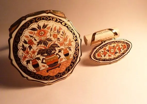 Unused Vintage Stratton Imari Style Vanity Set 1970s