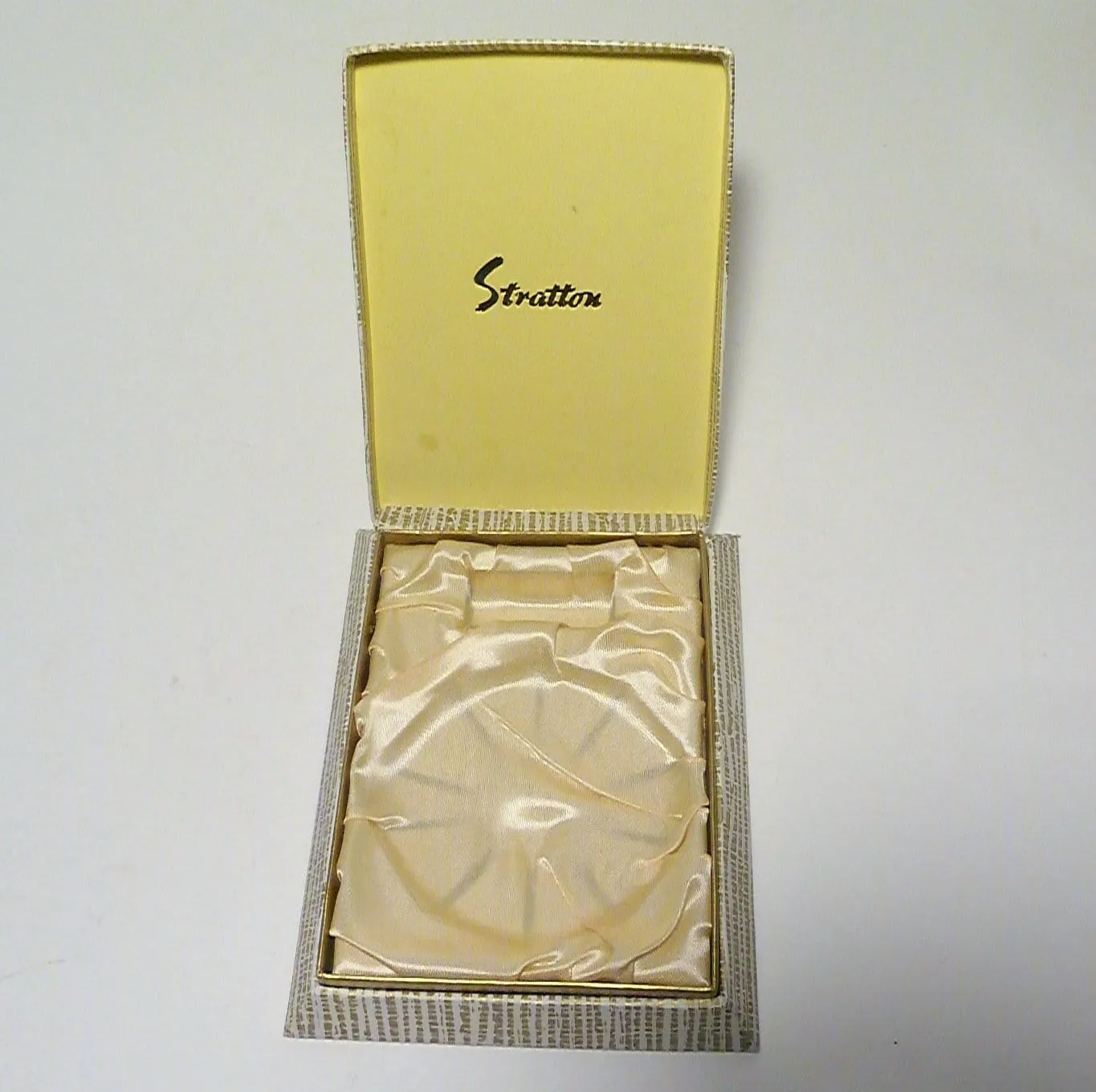 Vintage Compact And Lipstick Case Unused Vintage Stratton Vanity Set